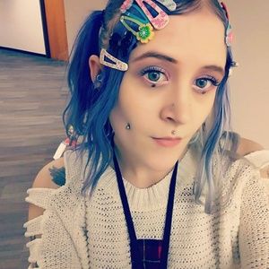 Meet your Posher, Ashlea